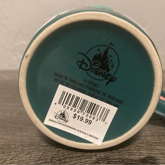 Queen of Hearts|- Alice and Wonderland Coffee Mug - Picture 8 of 8